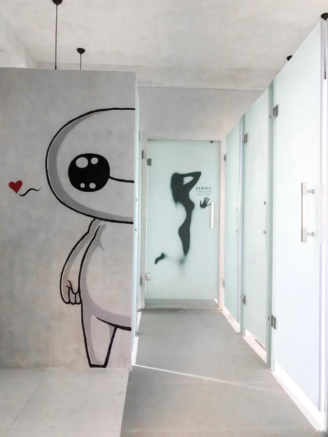 Stellar Capsules Hostel Seminyak  Exterior photo The interior of the toilets at the station