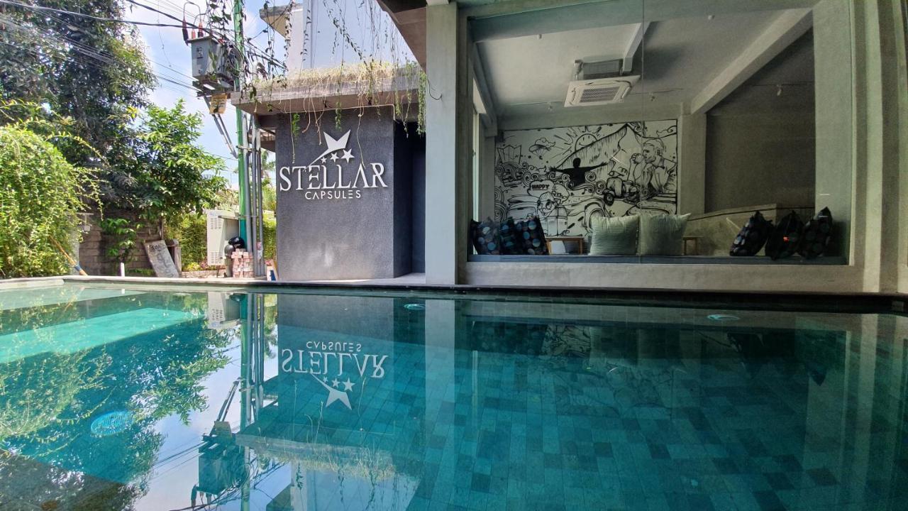 Stellar Capsules Hostel Seminyak  Exterior photo Stellar Pool