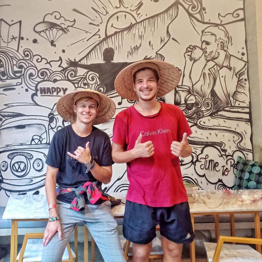 Stellar Capsules Hostel Seminyak  Exterior photo The Shaolin monks at the Shiply